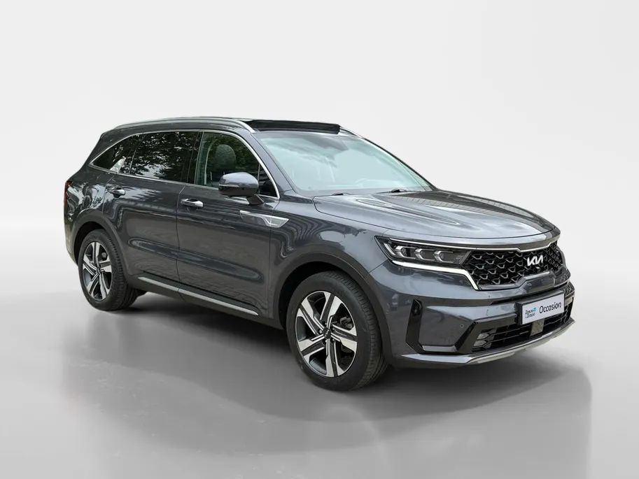 Kia Sorento 1.6 T-GDI Plug-in Hybrid 4WD Edition 7p. | Dealer onderhouden | Trekhaak | Apple Carplay / Android Auto | Navigatiesysteem | Elektrisch Schuif / Kanteldak | Head-up Display |  Elektrisch Verstelbare Voorstoelen | Bestuurdersstoel Met geheugen | Stoelverwa