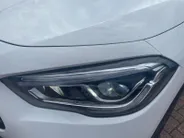 Mercedes-Benz GLA 180 Business Solution AMG *Automaat*Navi+Camera*Trekhaak*Stoelverwarming*Elekt. Achterklep.*1ste Eigenaar!