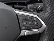 Volkswagen T-Roc 1.5TSI/150PK R-Line Black Style · Panoramadak · Apple/Android · Camera + Parkeersensoren · Garantie t/m 26-08-2027