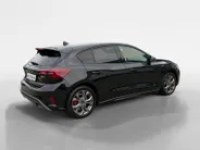 Ford Focus 1.0 EcoBoost Hybrid ST Line Style | Dealer onderhouden | NL auto | Winter pack | Cruise control | Parkeersensoren voor en achter | Achteruitrijcamera | Draadloos opladen mobiel | Apple carplay & Android auto | Keyless entry | Privacy glas | Bovag garantie