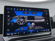 Volkswagen Tiguan 1.5 272pk DSG eHybrid R-Line Edition · Panoramadak · Wegklapbare Trekhaak · 360 Camera · Massage · Black Style · 20'' Inch · Garantie t/m 29-06-2030 of 100.000km