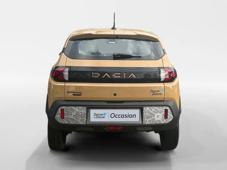 Dacia Spring Extreme 65 26.8 kWh AUTOMAAT AIRCO CAMERA CRUISE CONTROLE APPLE CARPLAY ANDROID AUTO ZEER MOOIE AUTO DEMONSTRATIEAUTO VRAAG NAAR DE KMSTAND