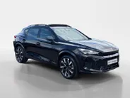 CUPRA Formentor 1.5 - 204PK TSI e-Hybrid Business Automaat | NIEUWE AUTO | Elektrisch Wegklapbare Trekhaak | Schuif/Kantel Dak | Digital Cockpit | Camera | Parkeersensoren | Stoelverwarming | Stuurwielverwarming | Apple CarPlay/Android Auto |