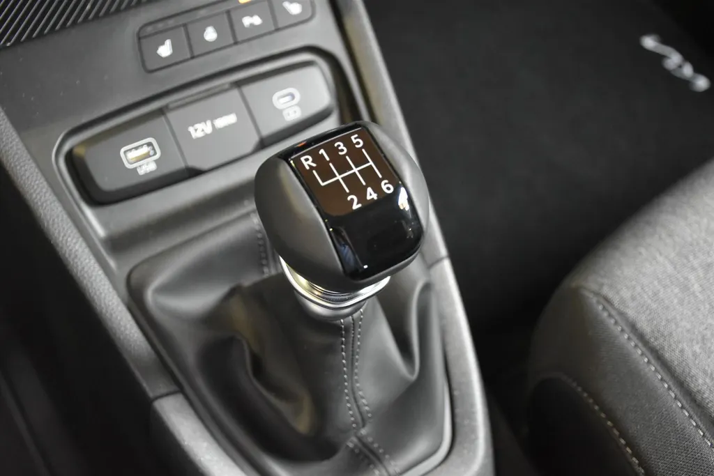 Kia Stonic 1.0 T-GDi MHEV 115pk DynamicLine