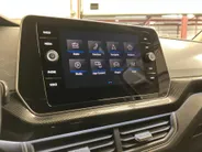 Volkswagen T-Cross 1.0TSI/95PK Goal · Navigatie ·  Stoelverwarming · LED · Apple/Android Car Play · Garantie t/m 25-04-2027
