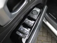 Kia Sorento 1.6 T-GDi Plug-in Hybrid 4WD ExecutiveLine 7p | Stuur-/stoelverwarming + ventilatie | Schuifdak | Leer | 360 Camera | Elek. stoelverst. | HUD | LED | 19' LM |