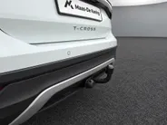 Volkswagen T-Cross 1.0 TSI 95pk Life · Apple/Android Car Play · Trekhaak · P-Sensoren · Airco · 16'Velgen ·