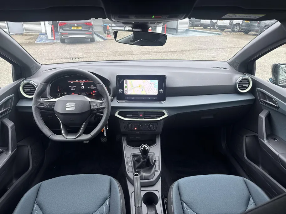 SEAT Ibiza Style 1.0 EcoTSI 70 kW / 95 PK Hatchback 5 deurs 5 versn. handbak | Metallic Lak | Inruilpremie 3000,-