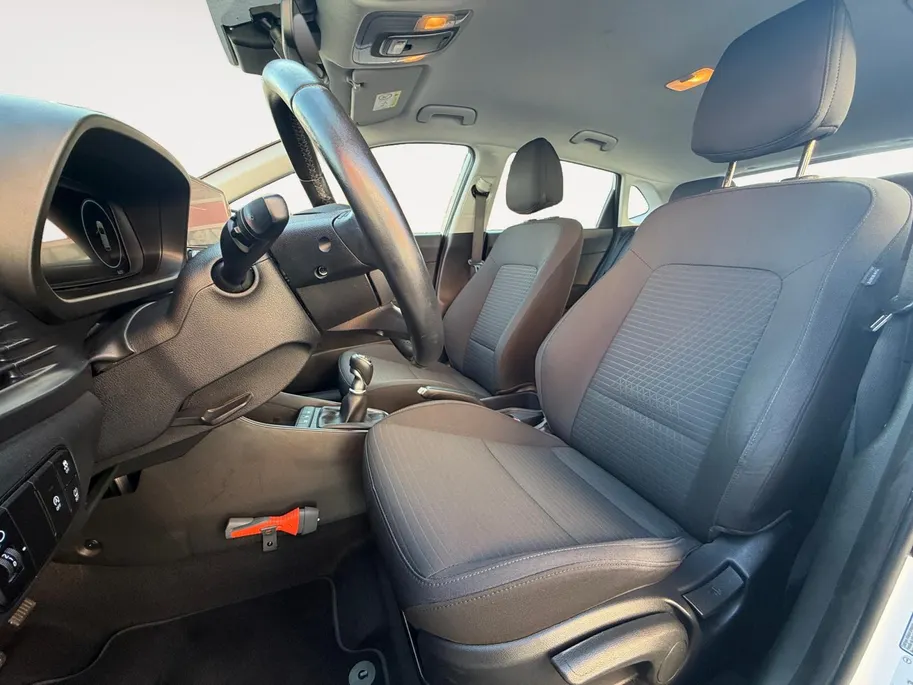 Hyundai i20 1.0 T-GDI Comfort Smart | Achteruitrijcamera | Navigatie | Apple Carplay/ Android Auto | Trekhaak | Cruise Control |