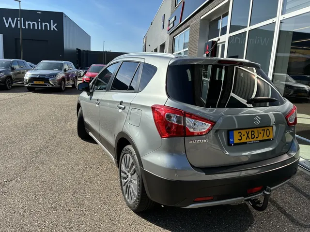 Suzuki S-Cross SX4 1.6 Exclusive | Trekhaak VERKOCHT