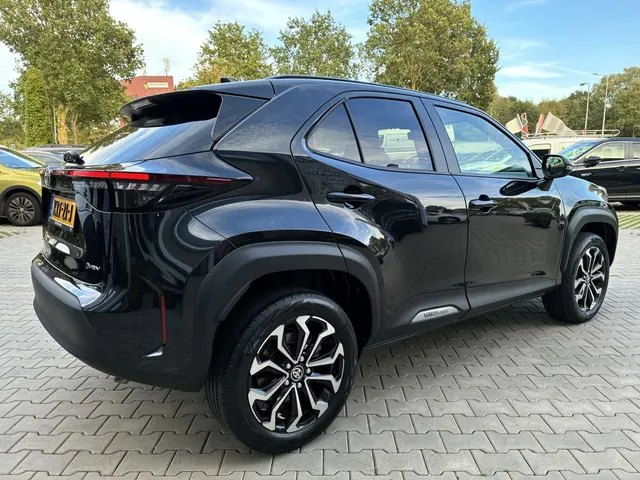 Toyota Yaris Cross 1.5 Hybr 115 Dynamic | stuur/stoelverwarm. | pdc v/a |
