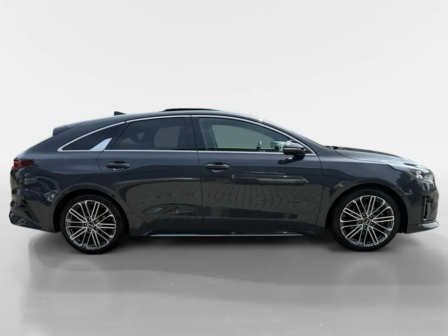 Kia ProCeed 1.4 T-GDI GT-PlusLine TREKHAAK | PANORAMADAK | JBL | MEEST LUXE UITVOERING | 12 MAANDEN BOVAG GARANTIE
