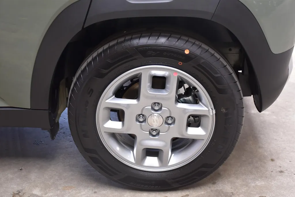 Hyundai Inster 49 kWh 115pk 4-zits Limited I Snel rijden !