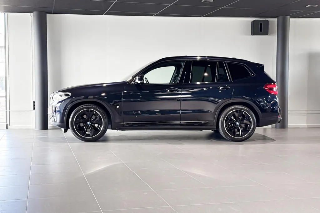 BMW iX3 High Executive 80 kWh