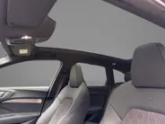 Audi A5 Avant 2.0 e-hybrid 367pk Quattro S edition Competition · Panoramadak · Inklap. Trekhaak · 360 Camera · B&O Sound · Head-Up Display · Elek. Stoelen + Geheugen Bestuurder · Garantie t/m 21-11-2030 of 100.000km