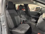 Dacia Jogger 155PK Hybrid Expression 7p. Automaat | DEMO | 7 Zitplaatsen | Camera | Parkeersensoren | Apple CarPlay/Android Auto | Cruise Control | Climate Control | Digital Cockpit | Armsteun | Licht & Regen Sensor |
