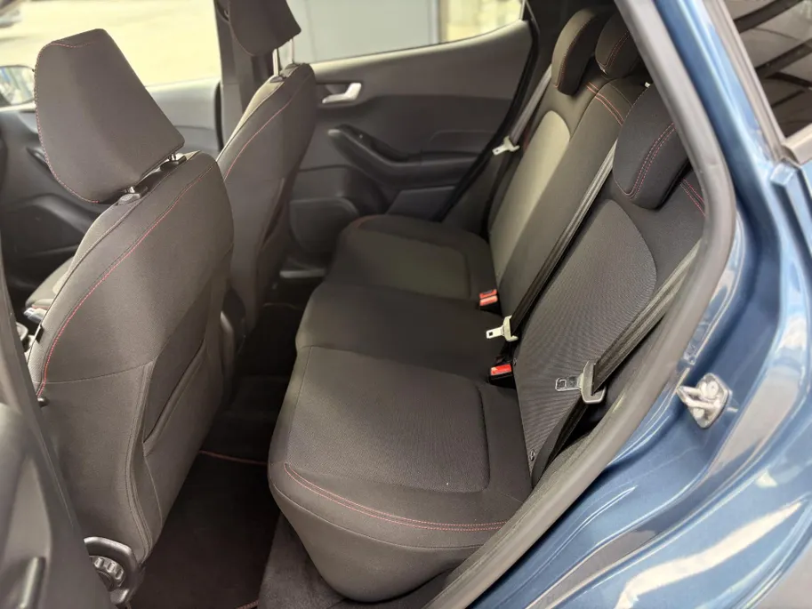 Ford Fiesta 1.0 EcoBoost Hybrid ST-Line Winter Pack I Apple Carplay/Android Auto I Lichtmetalen Velgen I LED Verlichting I