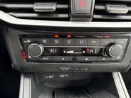 SEAT Ibiza 1.0 EcoTSI FR Business Connect handgeschakeld | navigatiepakket | metallic Lak | 3000,- inruilvoordeel!!