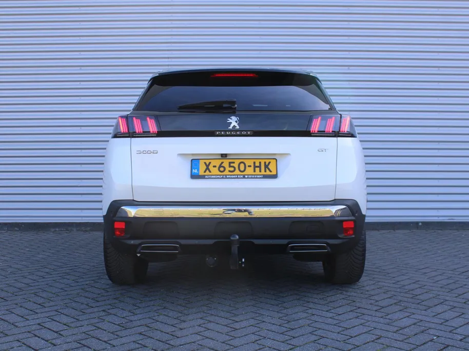 Peugeot 3008 1.2 PureTech GT | Trekhaak | Stoelverwarming | Cruise adapt. | Camera | Dodehoek detectie | 18' LM | Navi | Clima |