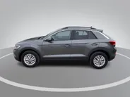 Volkswagen T-Roc 1.0 TSI 81KW/110PK Life Navigatie · Apple/Android Car Play · Camera + Parkeersensoren ·