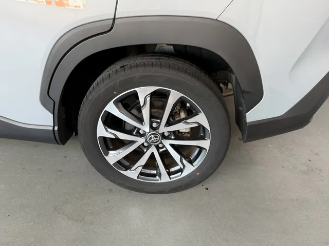 Toyota Corolla Cross 2.0 HP Hybrid F. Ed.