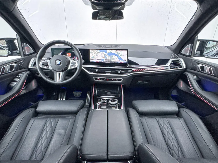BMW X7 M60i xDrive