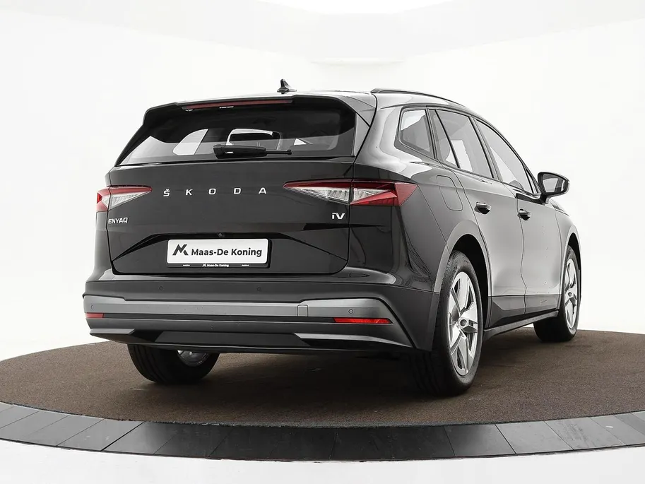 Škoda Enyaq iV 50 150pk Selection · Camera · Apple/Android Car Play · Cruise Control · Sfeerverlichting · 19'Velgen · Navigatie ·