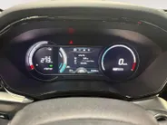 Kia e-Niro DynamicPlusLine 64 kWh Dealer onderhouden | Stoel + stuurverwarming | Climate control | 3 Fase laden |