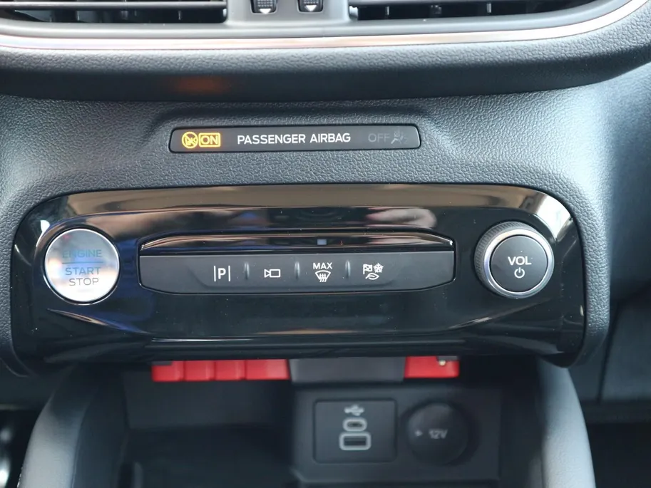 Ford Kuga 2.5 PHEV Active X | TREKHAAK | PANO | BLIS | ADAP CRUISE |