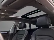 Volkswagen Arteon Shooting Brake 1.4TSIe Hybrid 160KW/218PK DSG Elegance Business Panoramadak · Leer · 360°Camera + Parkeersensoren · Stoelverwarming · Dodehoeksensor · Elektrische stoelverstelling ·