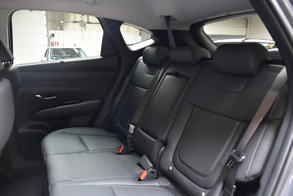 Hyundai Tucson 1.6 T-GDi HEV Aut Premium I Voorraad deal I 1510kg trekgewicht