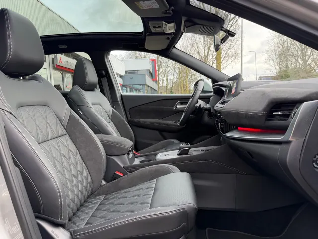 Nissan QASHQAI 1.3 Mild-Hybrid 158pk Xtronic Tekna Plus | Leder | Panoramadak | 360-Camera | App Connect | Head-Up | Keyless