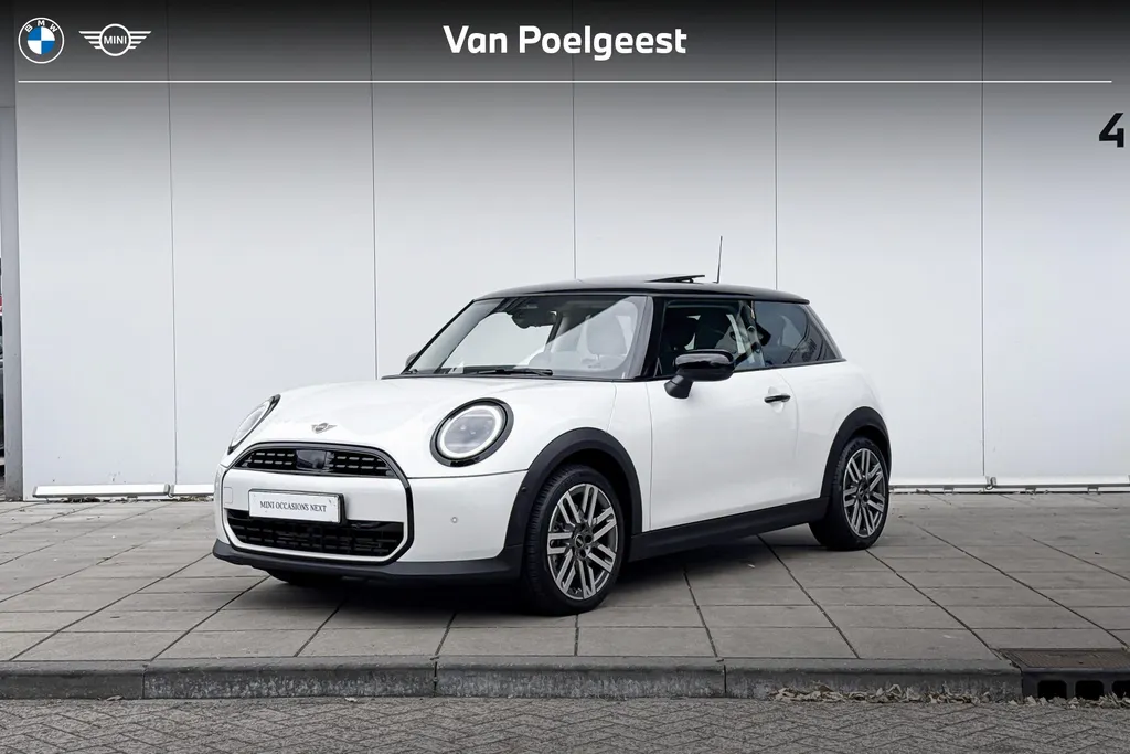 MINI Cooper 3-deurs Cooper C Favoured