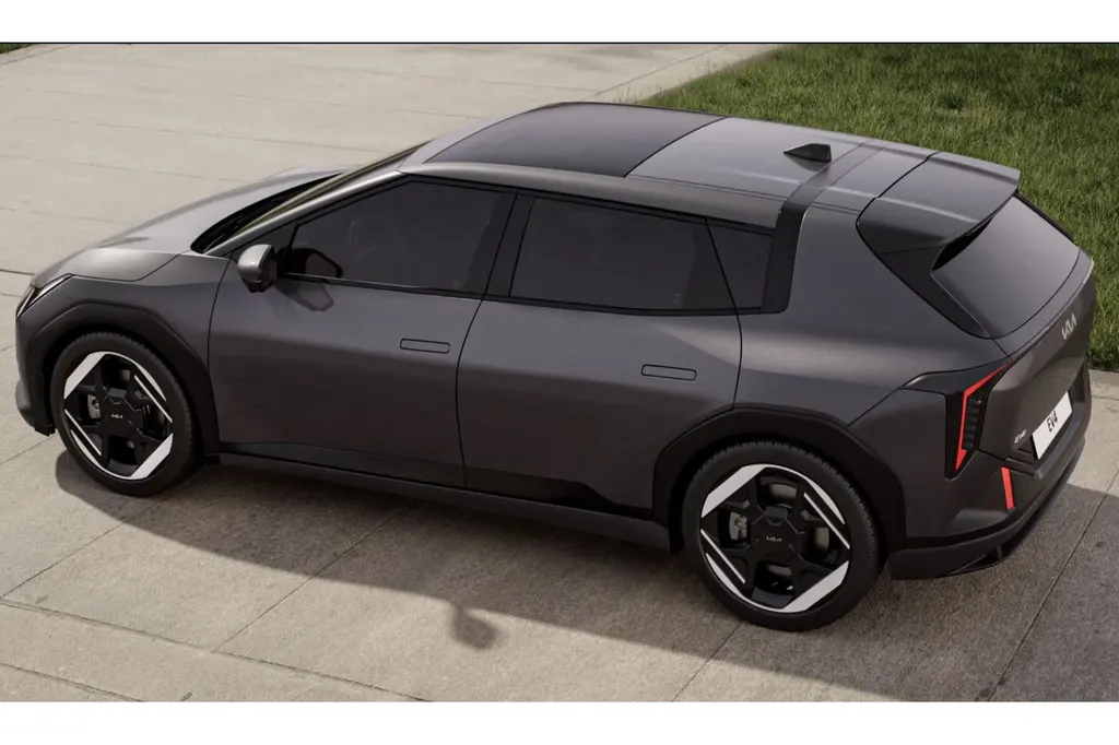 Kia EV4 81,4 kWh 204PK Plus | 595KM ACTIERADIUS | IN BESTELLING