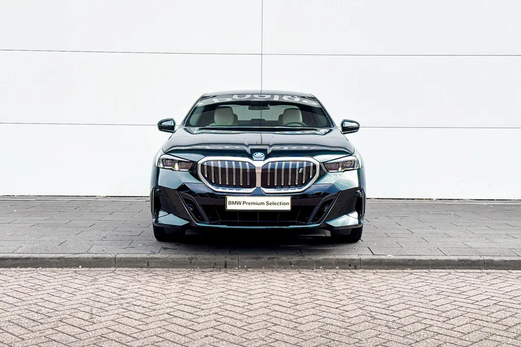 BMW i5 Sedan eDrive40 M Sport Edition 84 kWh