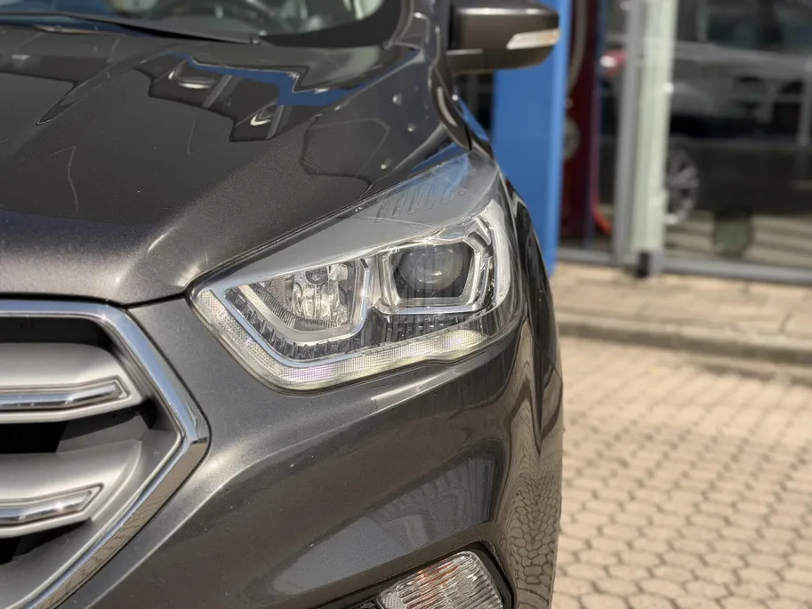 Ford Kuga 1.5 EcoBoost Titanium TREKHAAK I VOORRUITVERWARMING I ACHTERUITRIJCAMERA I CRUISE CONTROL I APPLE CARPLAY / ANDROID AUTO I