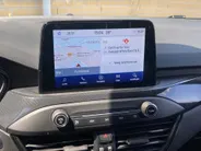 Ford Focus 1.0 EcoBoost 125 pk Hybrid ST Line X Wagon Trekhaak - Navigatie - B&O -Apple Carplay/ Android Auto - Blue Panther Metallic - Elktrische achterklep