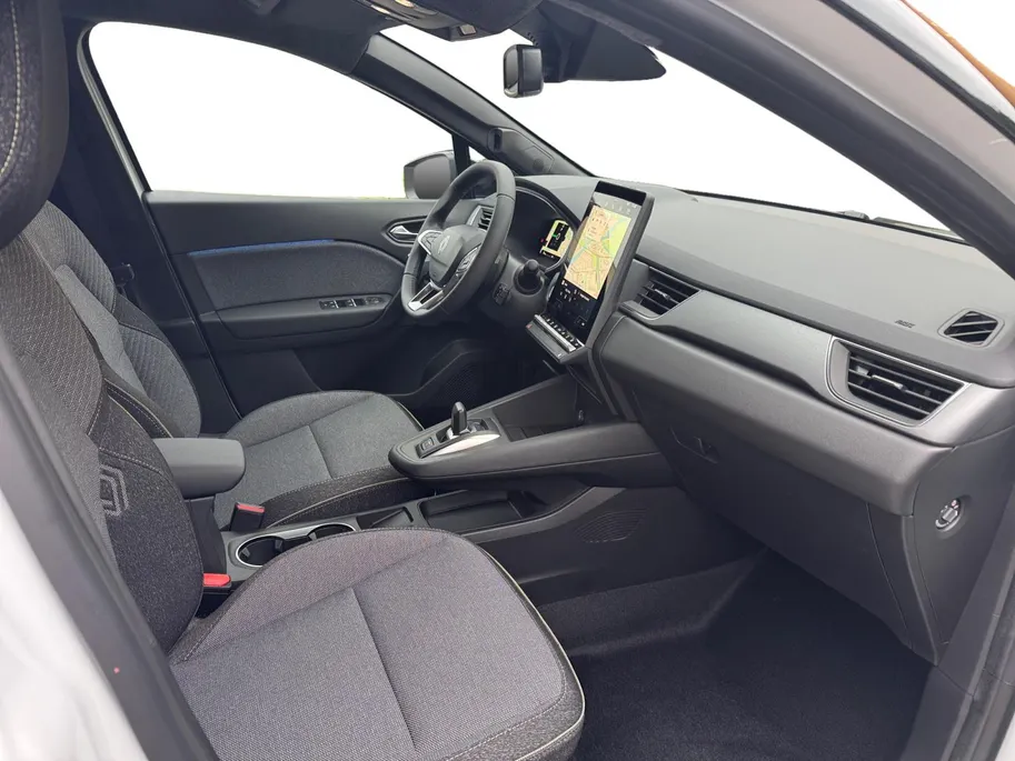 Renault Captur 1.8 E-Tech full hybrid 160 techno | NU MET EXTREEM VEEL VOORDEEL!! €3.000,- EXTRA Zeeuw & Zeeuw korting en 5 jaar GRATIS garantie tot 160.000km!