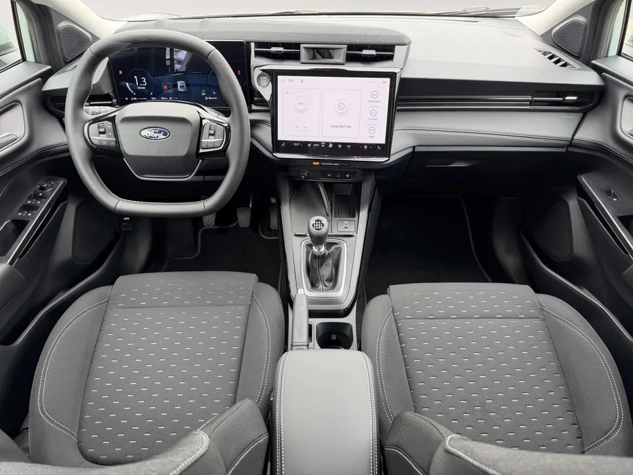 Ford Puma 1.0 EcoBoost Hybrid Titanium 125PK | Uit Voorraad Leverbaar | €5.000,- Ready Set Ford Bonus | 0,99% Ford Options | Afneembare Trekhaak | Winterpakket | Achteruitrijcamera | Parkeersensoren voor & achter | Apple Carplay & Android Auto