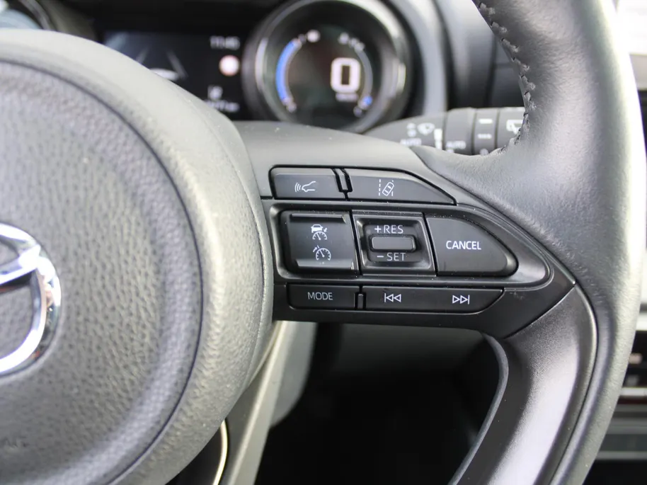 Mazda 2 Hybrid 1.5 Select | Camera | Navi | 16" LM | Panoramadak |