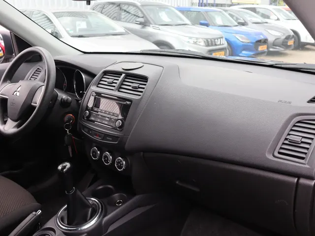 Mitsubishi ASX 1.6 Cleartec Bright Cruise | All seasonbanden VERKOCHT