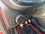Ford Fiesta 1.0 EcoBoost ST-Line |Voorruitverwarming| Navigatie| Achterspoiler| 12 maanden Bovag garantie}