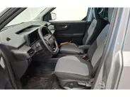 Ford E-Transit Courier Limited 136 PK 44 kWh accu