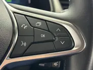Renault Captur 1.6 E-Tech PHEV 160 Intens | Groot Scherm + Navigatie | Parkeercamera | Cruise Control