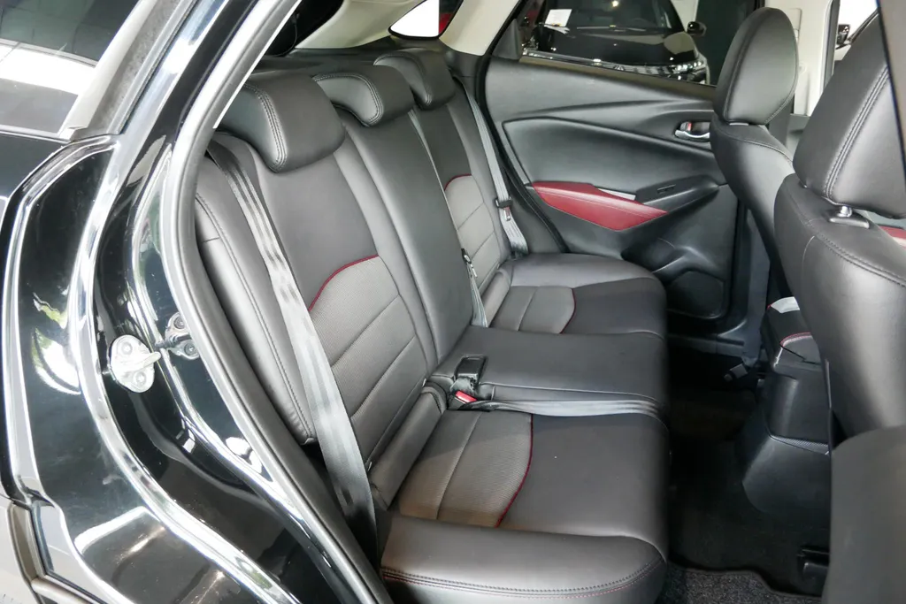 Mazda CX-3 2.0 SkyActiv-G 120 TS+ *Airco*Parkeersensoren*Leder*Trekhaak*Hoge instap!