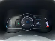 Hyundai Kona EV Comfort 64 kWh | Warmtepomp | 100% SOH | Adaptive cruise control | Apple Carplay & Android Auto | Achteruitrijcamera | Parkeersensoren achter | Keyless entry | DAB radio |