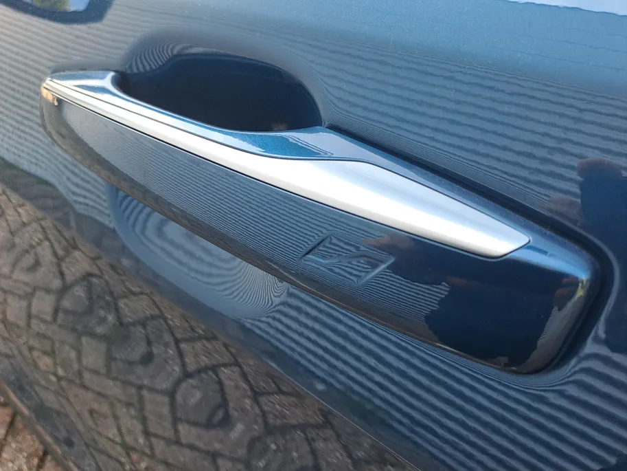 Lynk & Co 01 1.5 | Panoramadak | Navi | Trekhaak | Camera 360 | Climate Control | Automaat | SOH 92,4%