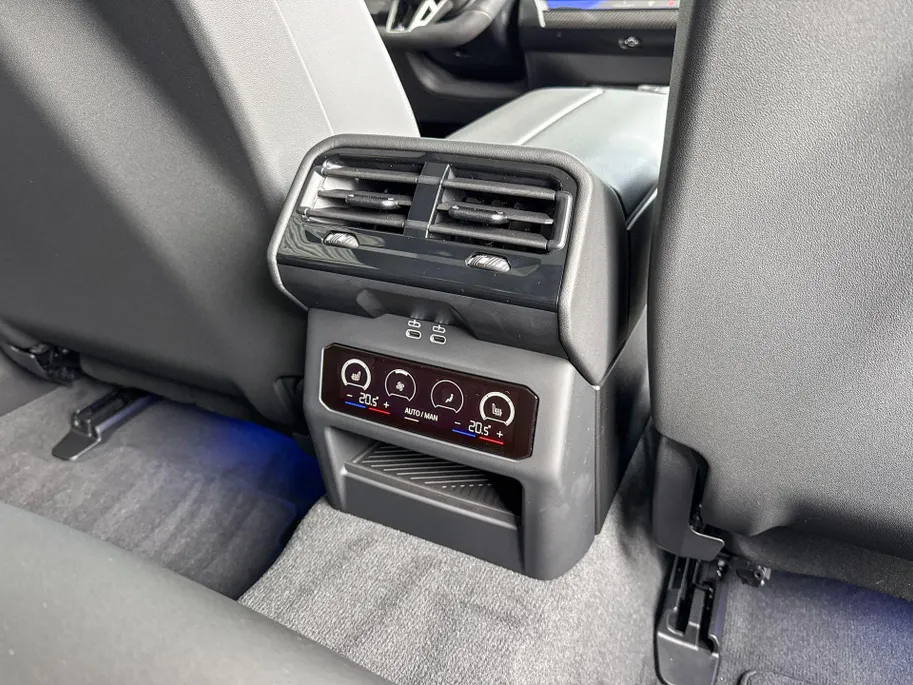 BMW i5 Sedan eDrive40