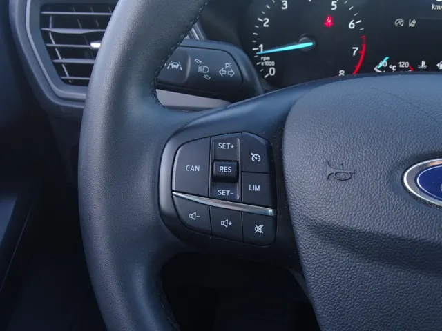 Ford Focus 1.0 EcoBoost Hybrid Connected | Automaat