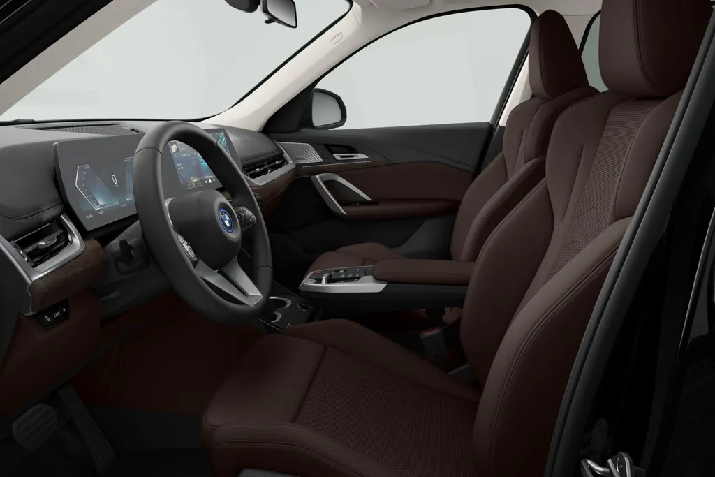 BMW iX1 eDrive20 67 kWh